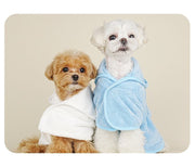 ペット用バスローブ バスタオル フード付き ロゴ入り 犬用 猫用 トリミング用品 お風呂用品 面ファスナー マジック テープ ポンチョ風 吸収性 ペットウェア 腰紐 腰ひも タオル ドッグウェア ペット服 犬服 中型犬 オールシーズン バス用品 ガウン 水遊び お風呂 雨の日 カジュアル おしゃれ