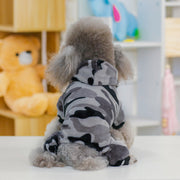 ペットウェア カバーオール 犬服 洋服 ドッグウェア つなぎ ロンパース パジャマ 袖あり フード付き 前ボタン もこもこ 暖かい 迷彩柄 カモフラ柄 カモフラージュ 犬用 カジュアル おしゃれ かわいい お散歩 お出かけ 普段使い ペット服 犬の服