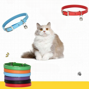 猫用首輪 チョーカー ゴム ペット用品 首輪 鈴 フェイクレザー レザー調 シンプル 無地 定番 かわいい おしゃれ ネコ カラー アクセサリー 首飾り 猫用品 ペットグッズ ねこ