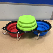 ペット用食器 フードボウル ウォーターボウル 折りたたみ 餌入れ 水入れ 300ml 持ち運び 携帯 カラビナ付き コンパクト ペット用品 ペットグッズ ソフト やわらかい 洗える シンプル お散歩 お出かけ 遠出 ドライブ カラバリ豊富 便利グッズ 黄 青 白 赤 緑 ピンク 黒 紫 橙
