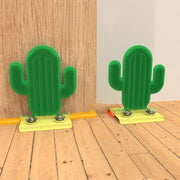 グルーミングブラシ セルフブラシ 猫 ブラシ 抜け毛処理 毛づくろい お手入れ ペット用品 痒み止め 固定ブラシ 突起 ボツボツ 凹凸 サボテン型 おもちゃ 猫ブラシ スリスリ ねこすり ネコ