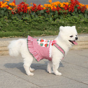 ペットウェア キャミソールワンピース 犬服 猫服 ドッグ キャット ノースリーブ 袖なし ボタン 前開き チェック柄 レース フリル フレア プリント イラスト イチゴ 苺 いちご ストロベリー アヒル 花 フラワー かわいい おしゃれ お出かけ お散歩 デイリー 普段使い 洋服 イヌ ネコ レッド ブルー