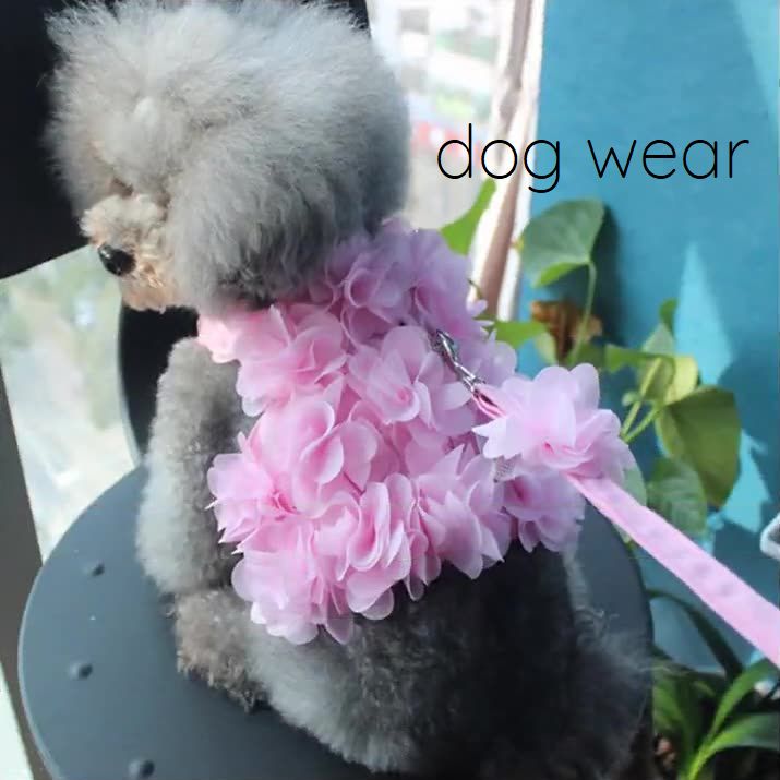 ドッグウェア リード付き ペットウェア キャットウェア ベスト 女の子 ネコ 猫 小型犬 中型犬 花びら フリル ピンク 着まわし かわいい おしゃれ 定番 快適