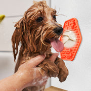ペット用食器 リックパッド フードマット フードプレート フードボウル 舐めるパッド 犬用 猫用 イヌ ネコ ペット用品 エサ シリコン 吸盤付き 早食い防止 骨 ホネ かわいい お洒落