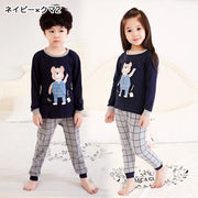 パジャマ 上下セット 子供服 キッズ ジュニア 男の子 女の子 ルームウェア 長袖 長ズボン ウエストゴム かわいい 動物 くま 猫 ネコ サル プリント イラスト 部屋着 寝巻き カットソー ラウンドネック プルオーバー リラックス カジュアル セットアップ 2点セット おしゃれ デイリー 普段使い リンクコーデ 兄弟 姉妹 お揃い おそろ 100 110 120 130
