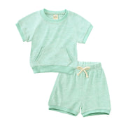 セットアップ 上下 2点セット キッズ ベビー 子供 女の子 男の子 半袖 カットソー Tシャツ ハーフパンツ 半ズボン ポケット 無地 シンプル パジャマ ルームウェア 寝間着 寝巻き カジュアル ラウンドネック ウエストゴム プルオーバー トップス ボトムス 子供服