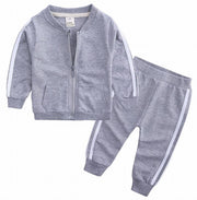 セットアップ 子供服 ベビー キッズ 2点セット サイドライン 男の子 女の子 長袖 袖リブ トップス ファスナー 長ズボン 上下セット ジャージ 春秋 レジャー スポーツ ルームウェア カジュアル