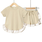 セットアップ 上下セット Tシャツ ショートパンツ キッズ ベビー 女の子 トップス ボトムス フリル 半袖 短パン 部屋着 ルームウェア 普段着 春夏 無地 単色 光沢 ひらひら フリフリ フリル シンプル 可愛い キュート