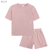 セットアップ 部屋着 ルームウェア Tシャツ カットソー ハーフパンツ 半ズボン キッズ ジュニア 男の子 女の子 ユニセックス 男女兼用 お揃い ペアルック 半袖 丸首 ラウンドネック クルーネック ゴムウエスト ウエスト紐 無地 ピンク グレー ブルー シンプル カジュアル かわいい キュート 春 夏