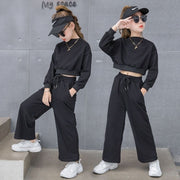 セットアップ 上下 子供服 長袖トレーナー ショート丈 ワイドパンツ 長ズボン キッズ 女の子 スウェット ゆったり カジュアル 部屋着 ルームウェア トップス プルオーバー ボトムス ロングパンツ ガウチョパンツ スカンツ スカーチョ 9分丈 丸首 ウエストゴム ポケット 無地 シンプル おしゃれ ストリート ヒップホップ ダンス 子ども こども ジュニア 幼児 男の子 春秋