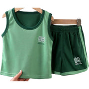 セットアップ 上下セット タンクトップ ハーフパンツ キッズ ジュニア ベビー 男の子 女の子 子供服 トップス ボトムス ノースリーブ 袖なし ラウンドネック 丸首 半ズボン メッシュ ウエストゴム ロゴ 英字 グレー ブルー カジュアル シンプル おしゃれ かわいい かっこいい スポーツ 運動 普段着 グリーン オレンジ