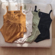 セットアップ 上下セット 子供服 ベビー キッズ 赤ちゃん 女の子 男の子 キャミソール ブルマ ショートパンツ ワッフル地 トップス ボトムス おしゃれ かわいい 重ね着 インナー 無地 単色 シンプル カジュアル 普段使い 部屋着 女子 男児 乳児 子ども こども