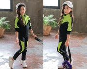 セットアップ 上下 2点セット ジャージ 長袖 前開き ロングパンツ キッズ ジュニア 子供 女の子 ファスナー ジップアップ 長ズボン ウエストゴム カジュアル お洒落 スポーツ 運動 習い事 普段使い ガールズ 女児 子供服