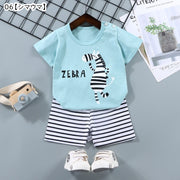 セットアップ 上下セット Tシャツ 半ズボン ハーフパンツ キッズ 子供服 子ども服 ベビー 赤ちゃん 男の子 女の子 80cm 90cm 100cm 110cm 120cm 73cm 130cm 男女兼用 トップス ボトムス 半袖 丸首 ラウンドネック ゴムウエスト ショートパンツ 総柄 イラスト ボーダー カラフル 恐竜 クマ 動物 ピンク ブルー カジュアル ポップ かわいい キュート