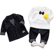 セットアップ 3点セット スーツ トップス トレーナー 長袖 長ズボン ジャケット パンツ キッズ ベビー 子供服 男の子 女の子 おしゃれ かっこいい 蝶ネクタイ ピンストライプ ポケット カジュアル フォーマル きちんと感