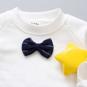 セットアップ 3点セット スーツ トップス トレーナー 長袖 長ズボン ジャケット パンツ キッズ ベビー 子供服 男の子 女の子 おしゃれ かっこいい 蝶ネクタイ ピンストライプ ポケット カジュアル フォーマル きちんと感