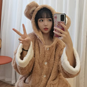 ルームウェア 上下セット レディース セットアップ ２点セット パジャマ 長袖 トップス 長ズボン フード付き 耳付き クマモチーフ 熊 アニマル 部屋着 女性 コスプレ もこもこ ふわふわ ボア 暖かい 前開き 前ポケット 可愛い かわいい