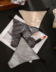 Tバック ショーツ レディース 女性用 パンツ パンティー インナー 下着 単品 定番 無地 リボン 可愛い おしゃれ セクシー 光沢感 ツヤ感 女子力アップ 婦人用 黒 肌色 赤 グレー