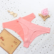 Tバックショーツ シームレス パンツ レディース インナー 下着 パンティ ローライズ セクシー ひびきにくい 無縫製 シンプル ヌーディー 大人可愛い カジュアル おしゃれ ひびかない 縫い目なし ノーマル ノンストレス デイリー 普段使い 女性 婦人用 単色 ブラック ホワイト グレー ベージュ ブルー ピンク