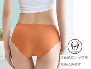 スタンダードショーツ レディース シームレス インナー パンツ パンティー 下着 無地 シンプル ひびきにくい 響きにくい 大きいサイズ ウェーブカット 女性 婦人 アンダーウェア 肌着 デイリー 普段履き 定番 単色 無地 シンプル ソリッドカラー ベージュ ブルー ブラック 黒 青 グリーン ホワイト 白 ピンク M L XL 2XL