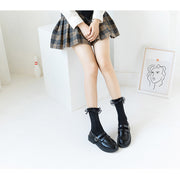靴下 ソックス レディース 女性 クルーソックス ハイソックス レース フリル 編み ニット風 無地 ガーリー かわいい フェミニン シンプル カジュアル おしゃれ 大人 フォーマル 白 黒 水色 サンダル パンプス スニーカー ローファー 女の子 ガール ティーン