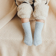 靴下 クルーソックス くつ下 ベビー キッズ 乳児 幼児 子供 ふわふわ ボア 厚手 ふわふわ 滑り止め付き 防寒 あったか 暖かい ルームソックス クルー丈 ファッション小物 単色 カラバリ豊富 かわいい キュート 秋冬 おしゃれ 黒 白 青 ピンク 灰 キャメル 紫 黄 ベージュ