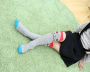 ハイソックス 靴下 オーバーニーソックス ニーハイソックス キッズ 子供 女の子 くつ下 ロング丈 ネコ クマ キツネ パンダ アニマル かわいい キュート ガーリー おしゃれ ドット 水玉 ボーダー しましま 耳付き お出かけ 通学 黒 赤 灰 白 緑 茶