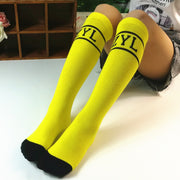 ハイソックス 二―ハイソックス 靴下 キッズ 子供 女の子 ティーン おしゃれ スポーティ ロゴ シンプル 小学生 学校 通学 長め ロング 膝丈 膝上 派手 韓国 ストリート フリーサイズ かかとなし 白 黒 メッシュ ネオン