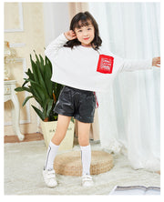 ハイソックス 二―ハイソックス 靴下 キッズ 子供 女の子 ティーン おしゃれ スポーティ ロゴ シンプル 小学生 学校 通学 長め ロング 膝丈 膝上 派手 韓国 ストリート フリーサイズ かかとなし 白 黒 メッシュ ネオン