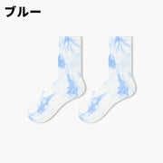 タイダイ柄クルーソックス 靴下 くつ下 レディース 女性 ユニセックス 男女兼用 お揃い ペアルック ファッション雑貨 吸汗 裾リブ リブ生地 まだら模様 ツートンカラー バイカラー シンプル カジュアル ポップ 韓国風 スポーツミックス