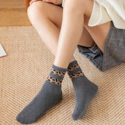 靴下 ショートソックス 裏起毛 レディース 女性 くつ下 リブ 厚手 防寒 保温 暖かい 秋冬 ヒョウ柄 可愛い お洒落