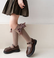 ハイソックス キッズ 子供 子ども 女の子 女子 女児 靴下 くつした リボン リブ 無地 かわいい キュート ガーリー フォーマル 入学式 卒園式 卒業式 発表会 記念日 記念撮影 セレモニー 結婚式 お呼ばれ ホワイト ブラック ブラウン グレー レッド 黒 白 灰