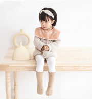 靴下 クルーソックス ベビー 赤ちゃん キッズ 子供 女の子 レッグウェア くつ下 フリル みかん フラワー 花 サクランボ 虹 滑り止め ファッション小物 単色 厚手 シンプル かわいい ナチュラル おしゃれ カジュアル 定番 着回し お出かけ 運動 通園 通学 秋 冬 黄 茶 青 ベージュ 灰