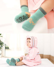 子供用 クルーソックス ベビー キッズ 赤ちゃん 子ども 靴下 くつ下 滑り止め ロゴ フルーツ 果物 かわいい 可愛い 吸汗