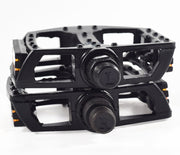 自転車ペダル フラットペダル 左右 セット 1対 ペア 2個セット サイクリングペダル ママチャリ ロードバイク マウンテンバイク 交換用 予備 反射材付き シンプル 定番 ベーシック 黒 橙