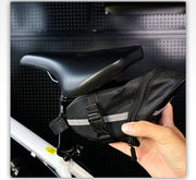 サドルバッグ 自転車用 リアバッグ ポーチ ケース 反射材付き ワンタッチバックル 取り付け簡単 オックスフォード 大容量 小物入れ 収納 ファスナー サイクリング ロードバイク マウンテンバイク
