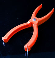 フィッシュグリップ フィッシュキャッチャー ルアープライヤー フィッシィングツール 魚つかみ器 挟み器 トング 釣り用品 ハサミ型 便利 魚つかみ 魚掴み 釣り具