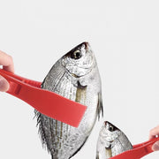 フィッシュグリップ フィッシュキャッチャー リール式 伸縮 カラビナ付き 吊り下げ 釣り用品 魚掴み ハサミ型 魚つかみ フィッシングツール 釣り具 魚用トング 掴む 挟む 持ち運び ポータブル 携帯用 便利グッズ