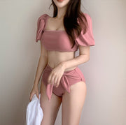 水着 上下セット 2点セット セパレート レディース スイムウェア パフスリーブ 半袖 リボン ウエストマーク ハイウエスト パッド入り 無地 シンプル 体系カバー かわいい 大人可愛い セクシー ラブリー キュート ピンク  M L XL  リゾート 水泳 プール 海水浴 ビーチ 水遊び オシャレ 海外セレブ メンズ