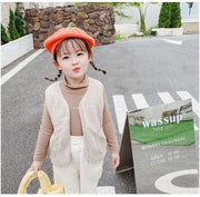 ベスト 子供服 キッズ ベビー ジュニア 女の子 男の子 フリース ボア トップス Vネック ジップアップ 前開き 無地 シンプル カジュアル おしゃれ 可愛い もこもこ 暖かい あったか 秋冬