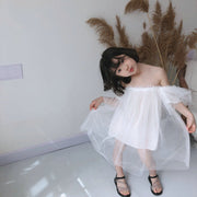 ワンピース キッズ 女の子 オフショルダー 肩出し ひざ丈 膝丈 チュール 透け感 ミディアム丈 フレアスカート Aライン 無地 シンプル メッシュ ギャザー かわいい ナチュラル カジュアル おしゃれ 子供服 通園 通学 小学生 普段着 着替え 100 110 115 120 125 130 子供服 女児 小学生 夏 春 ブラック 黒 ホワイト 白 グレー おでかけ ラフ
