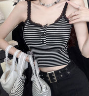 キャミソール レディース 婦人服 トップス ノースリーブ ショート丈 着丈短め 肩出し おしゃれ かわいい インナー用 デイリー カジュアル 普段使い