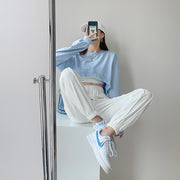 トレーナー 長袖 クロップド丈 ショート丈 レディース 女性 トップス ラウンドネック ヘソ出し 肌見せ 無地 カジュアル 可愛い おしゃれ ゆったり お出かけ 部屋着 外出 旅行 婦人用