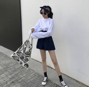 チュニック カットソー ロングTシャツ レディース 女性 トップス 長袖 クルーネック 英字ロゴ ビッグシルエット オーバーサイズ カジュアル お洒落 可愛い 着回し力 お出かけ 普段使い ヘビロテ 女子力アップ