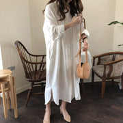 シャツワンピース ワンピース レディース 女性 婦人服 長袖 前開き 前ボタン ロング丈 マキシ丈 無地 単色 オープンカラー ポケット付き 大きいサイズ ゆったり ラフ ふんわり シンプル おしゃれ かわいい カジュアル お出かけ 白 カーキ ピンク 青 ネイビー