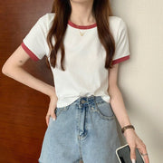 Tシャツ カットソー レディース 女性 トップス プルオーバー 半袖 丸首 ラウンドネック クルーネック ショート丈 無地 ホワイト ブラック グレー シンプル カジュアル ラフ 可愛い キュート おしゃれ 春 夏