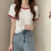 Tシャツ カットソー レディース 女性 トップス プルオーバー 半袖 丸首 ラウンドネック クルーネック ショート丈 無地 ホワイト ブラック グレー シンプル カジュアル ラフ 可愛い キュート おしゃれ 春 夏