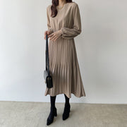 ワンピース 長袖 レディース ミモレ丈 ロング丈 ラウンドネック ギャザー フレア ウエストマーク 無地 単色 大きいサイズ有 ふんわり袖 おしゃれ 大人上品 きれいめ エレガント フェミニン フォーマル オフィス お出かけ 女性用 婦人用
