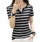 カットソー Tシャツ 半袖 レディース ボーダー しましま キーネック スキッパー 大きいサイズ有 トップス おしゃれ 定番 カジュアル デイリー シンプル 普段使い 着回し モノトーン ベーシック 大人可愛い 女性用 婦人用 黒 白 ブラック ホワイト