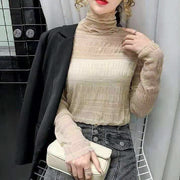 カットソー レディース 女性用 トップス 長袖 ハイネック タートルネック レース 透け感 薄手 シアー シースルー ギャザー シャーリング メロウフリル おしゃれ かわいい フェミニン 着回し力 肌見せ タイト フィット感 ホワイト ブラック ベージュ 白 黒